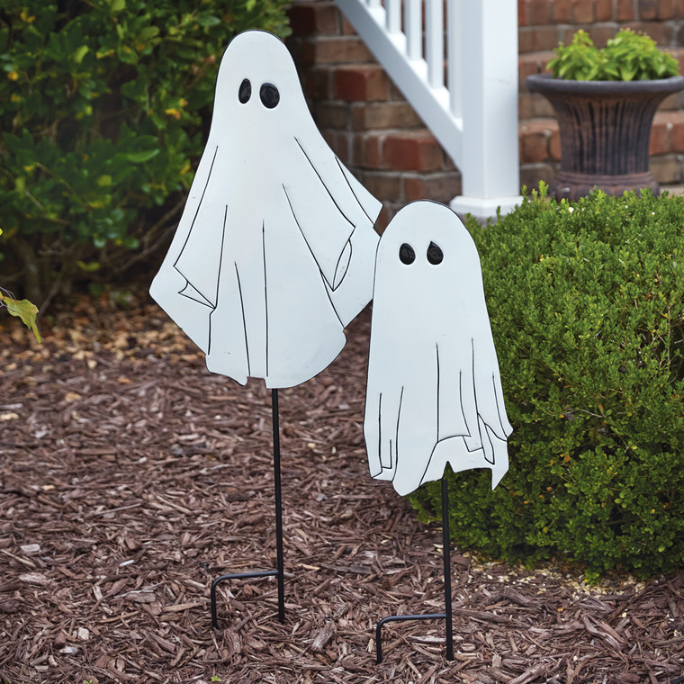 CTW Home Set Of 2 Ghost Garden Stakes 530579