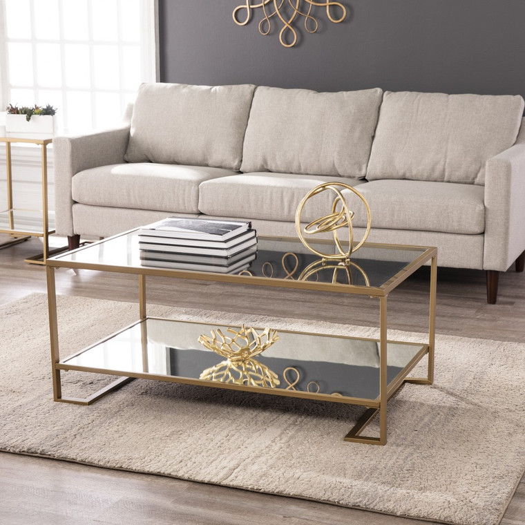 Homeroots 42" Gold Glass And Metal Rectangular Mirrored Coffee Table 402090