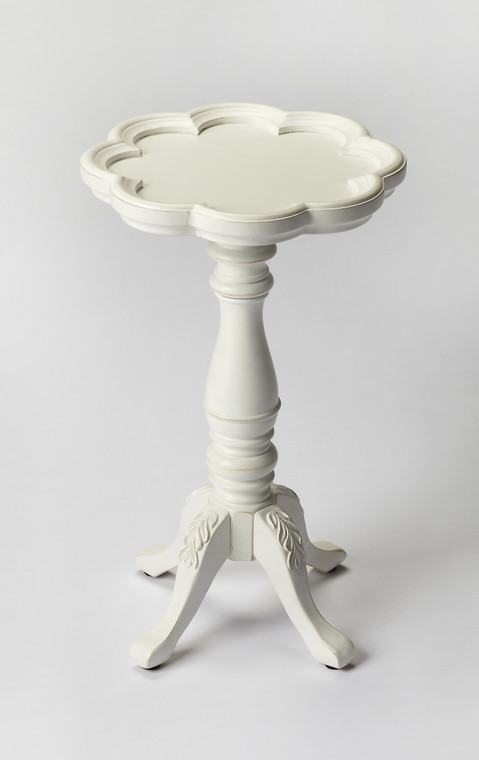 Homeroots 20" Cottage White Wood Floral Top End Table 476435