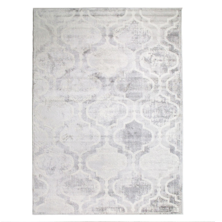 Homeroots 6' X 9' Cool Grey Quatrefoil Power Loom Distressed Stain Resistant Area Rug 487218
