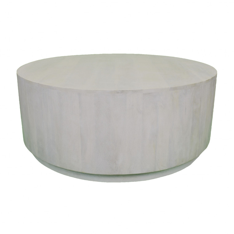 Homeroots 42" Rustic White Solid Wood Round Distressed Coffee Table 493312