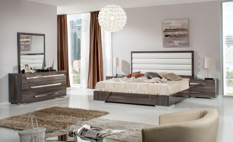 VIG Furniture VGACCAPULET-SET-DC Nova Domus Capulet Italian Modern Grey Bedroom Set