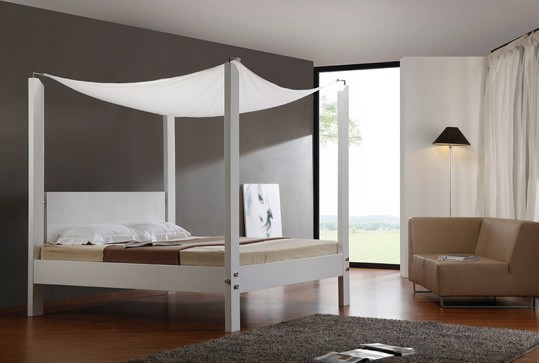 VIG Furniture VGKCLIAS-EK Eastern King Lias Modern Canopy Bed