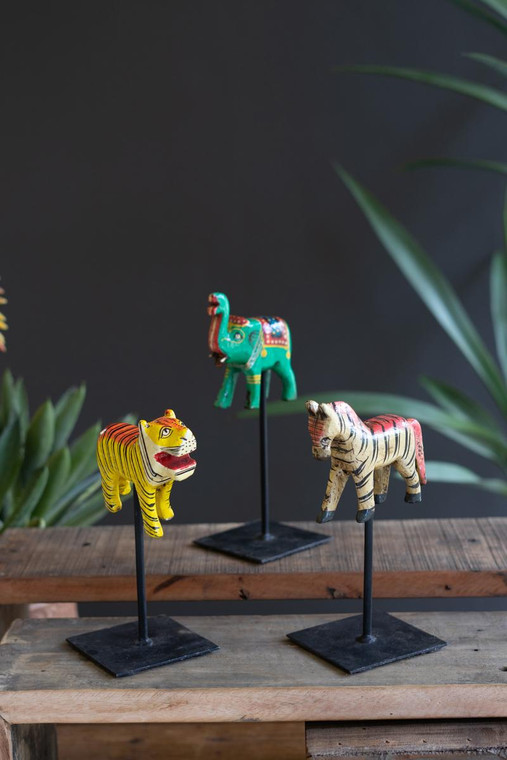Set Of Three Painted Wooden Animals On Metal Stands NMCC1350 By Kalalou