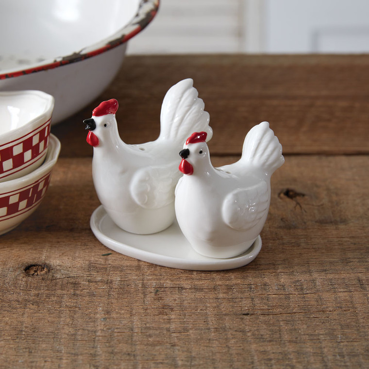 CTW Home Hen And Rooster Salt And Pepper Shakers With Egg Plate 680672