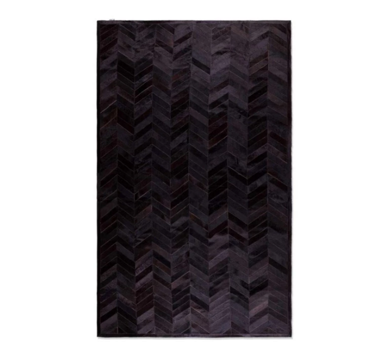Homeroots 60" X 96" Chocolate Parquet, Natural Stitched Cowhide - Area Rug 317283