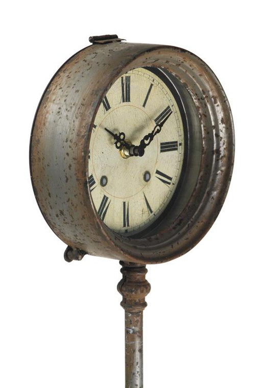 Zentique Iron Clock - PC018