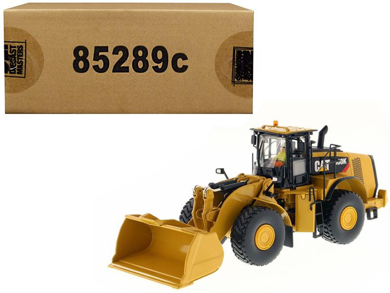 Cat Caterpillar 980K Wheel Loader Material Handling Configuration With Operator "Core Classics Series" 1/50 Diecast Model By Diecast Masters" 85289C