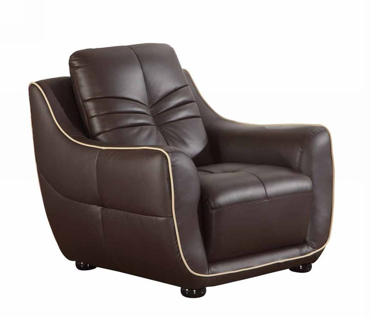 Homeroots 36" Elegant Brown Leather Chair 329504
