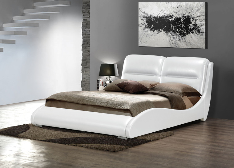 Homeroots Queen Bed, White Pu - Bycast Pu, Cafr Foam, Mdf White Pu 285558