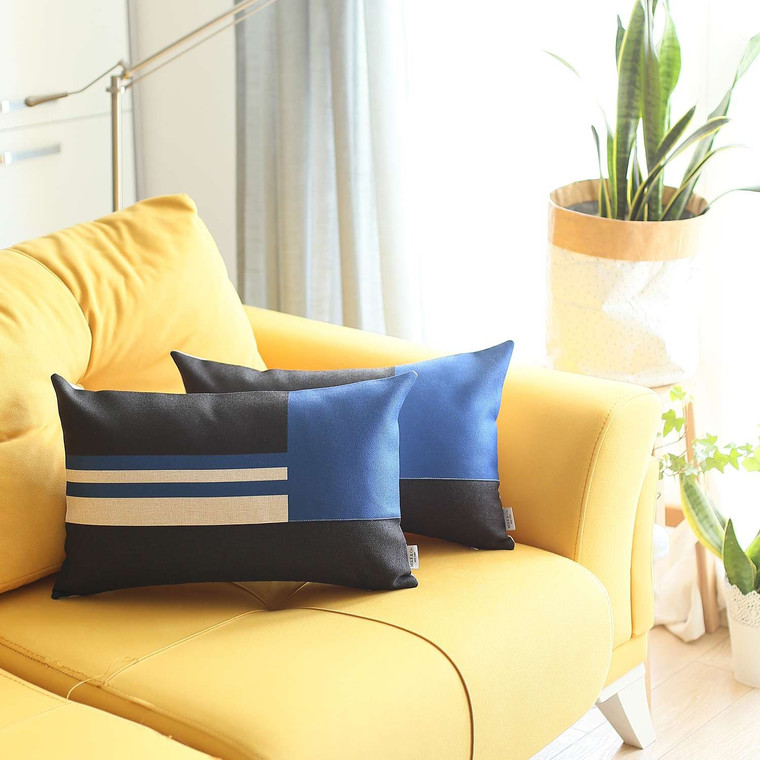 Homeroots Set Of 2 Blue Geometric Lumbar Pillow Covers 392807