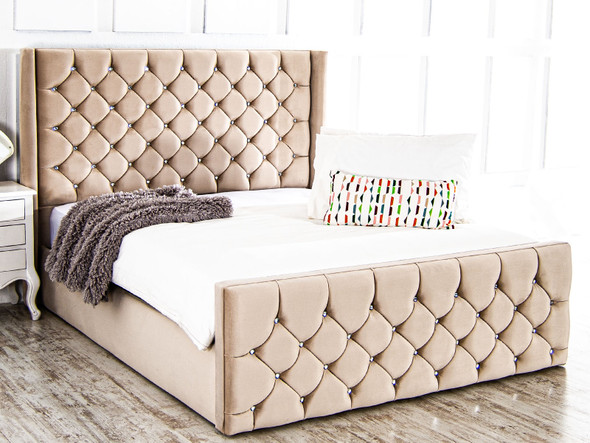 Discover the Esupasaver Cambridge Ottoman Bed, featuring ample storage, a deep buttoned headboard, and a beautifully detailed matching footboard for elegance. Discover the Esupasaver Cambridge Ottoman Bed, featuring ample storage, a deep buttoned headboard, and a beautifully detailed matching footboard for elegance.