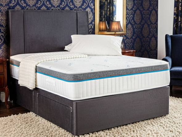 Esupasaver Aramis Mattress. Featuring 2000 pocket springs and memory foam