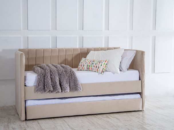 Discover the Esupasaver Elissa Daybed with Pull Out Trundle, perfect for maximizing space and comfort in your guest room. Stylish and functional for any home.