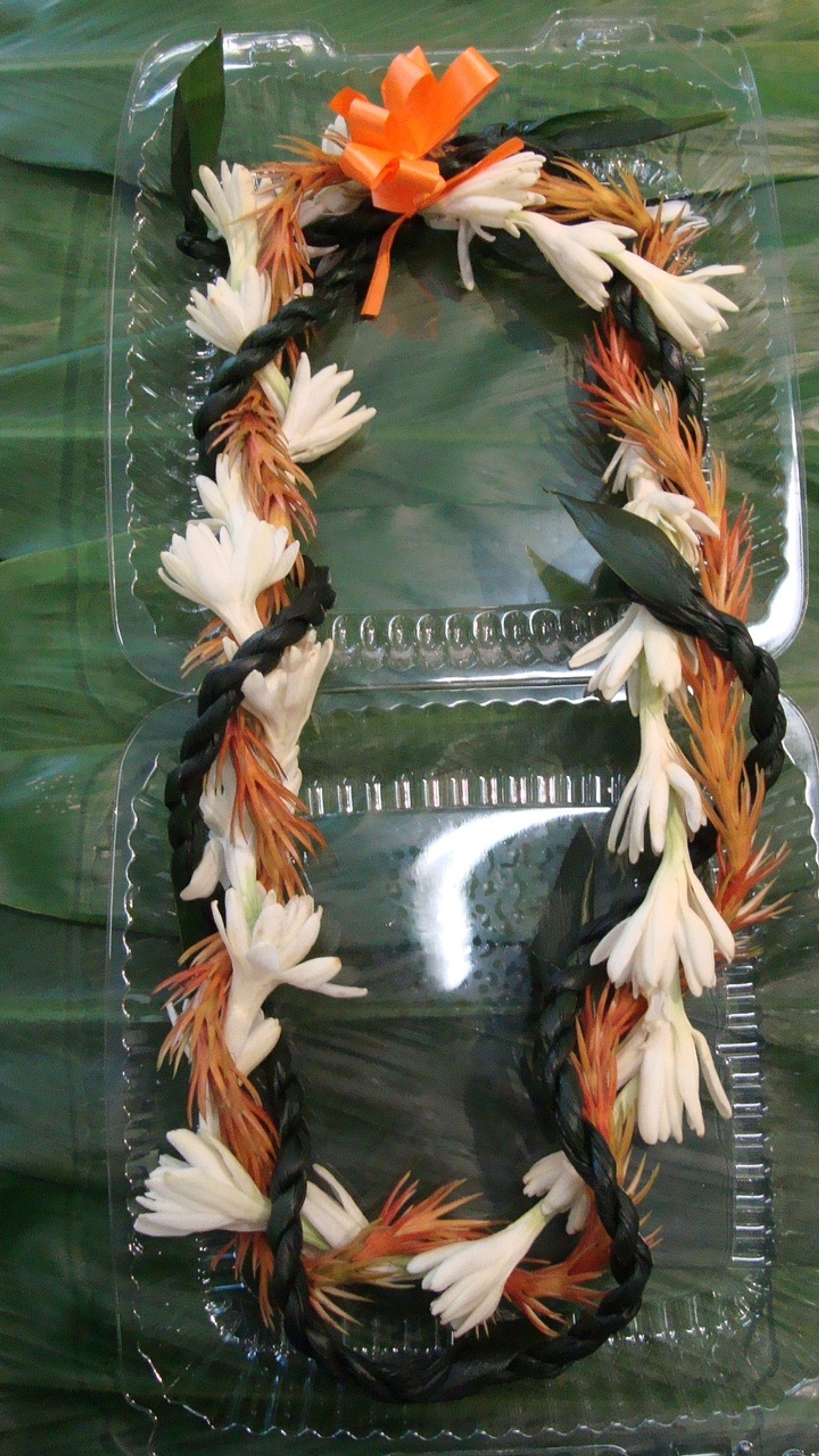 Fresh Leis