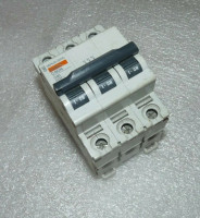 Merlin Gerin Multi9 C60N
