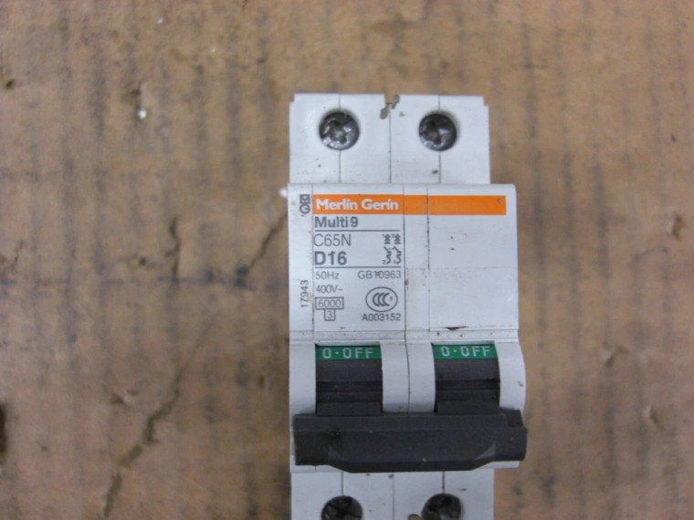 Merlin Gerin 17943 Used Surplus