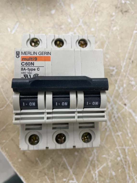 Merlin Gerin 24465