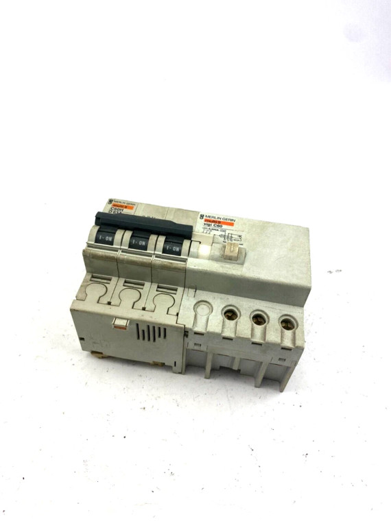 Merlin Gerin C60H D63A 415V+vigi C60 0,300A Used Surplus