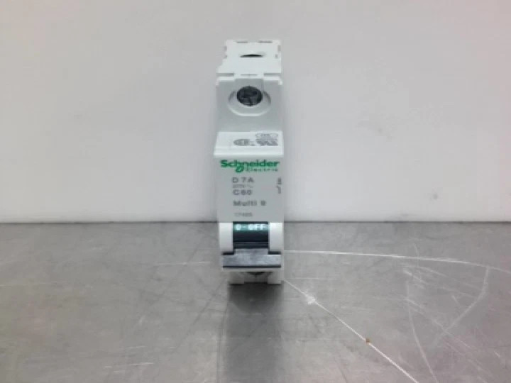 Merlin Gerin MG17425