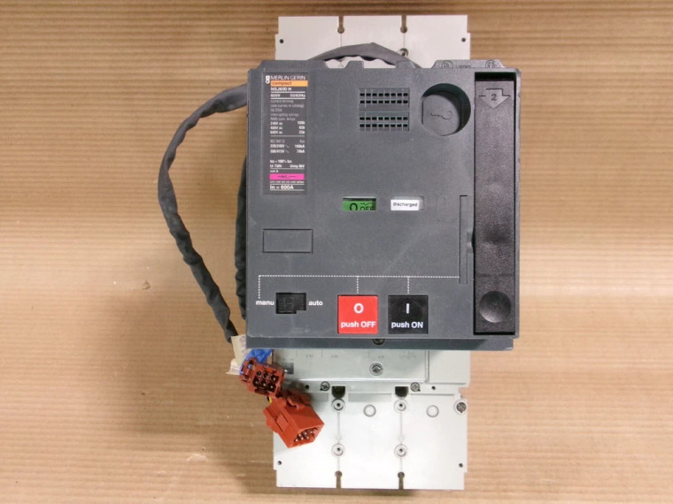 Merlin Gerin NSJ600H, NSJ600 H Used Surplus