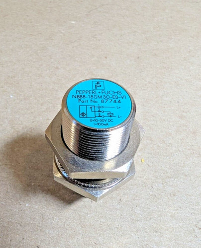 Pepperl NBB8-18GM30-E3-V1
