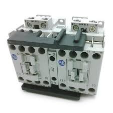 Allen Bradley 104-C12EJ22 IEC 12 A Reversing Contactor