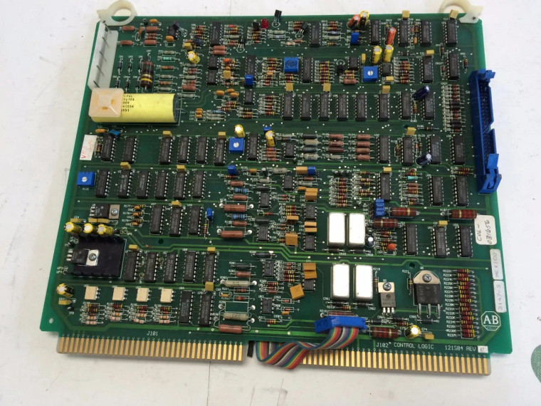 Shop Used Allen Bradley 121584 Used Surplus
