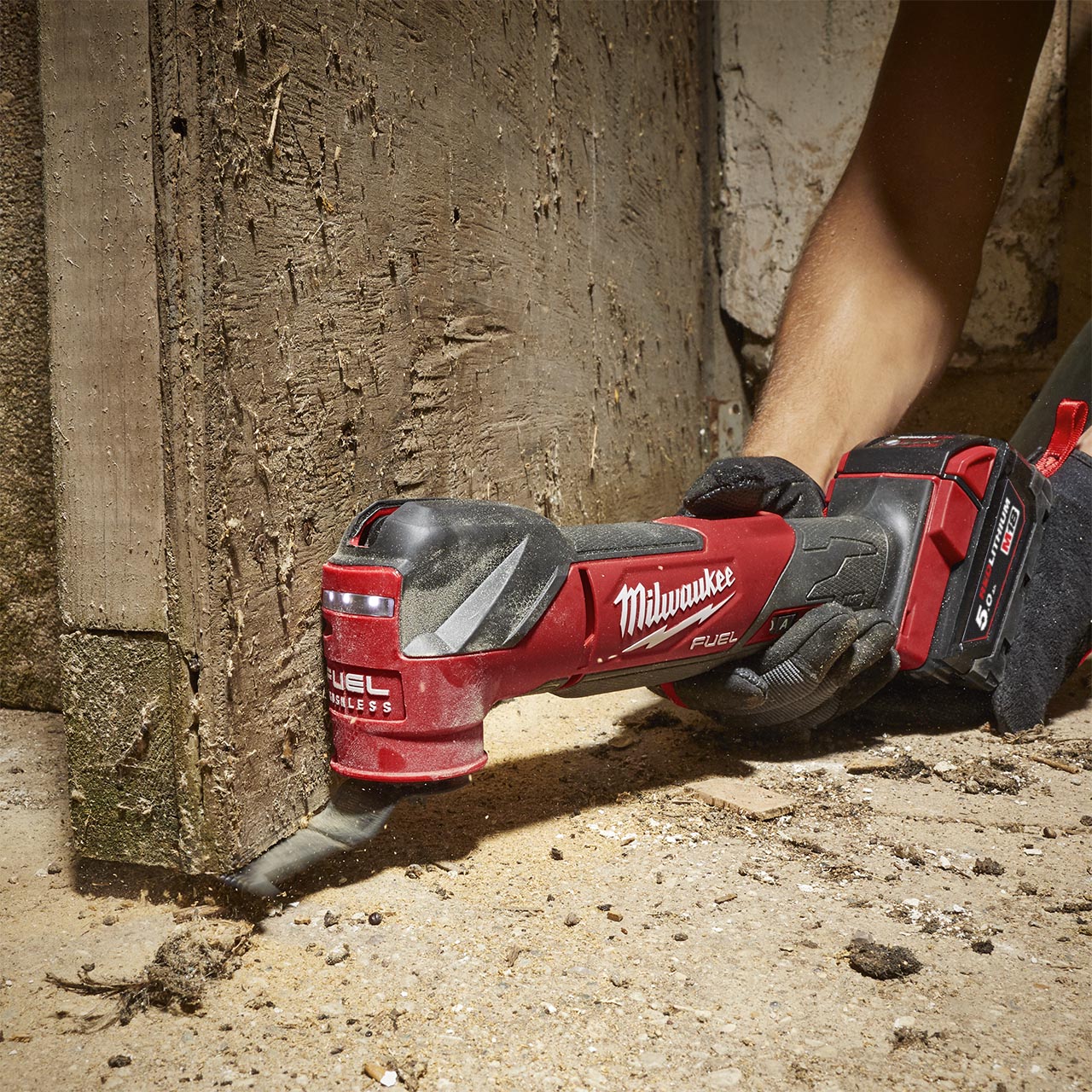 Milwaukee M18 FUEL Multi-Tool - 2 x Batteries, Fast Charger & HD Box- M18 FMT-522X