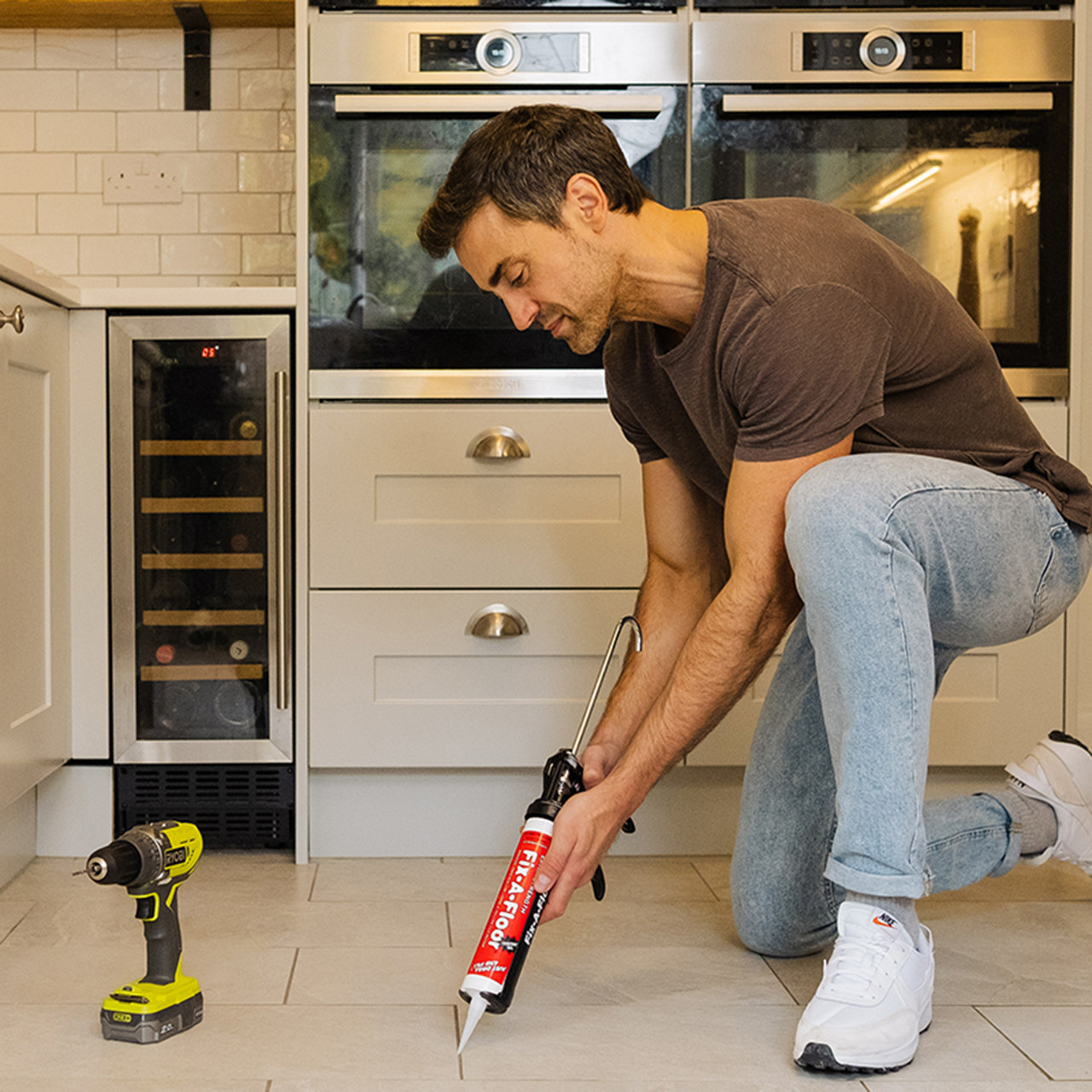 Fix-A-Floor Micro Syringe Kit - ( Drill NOT Included)