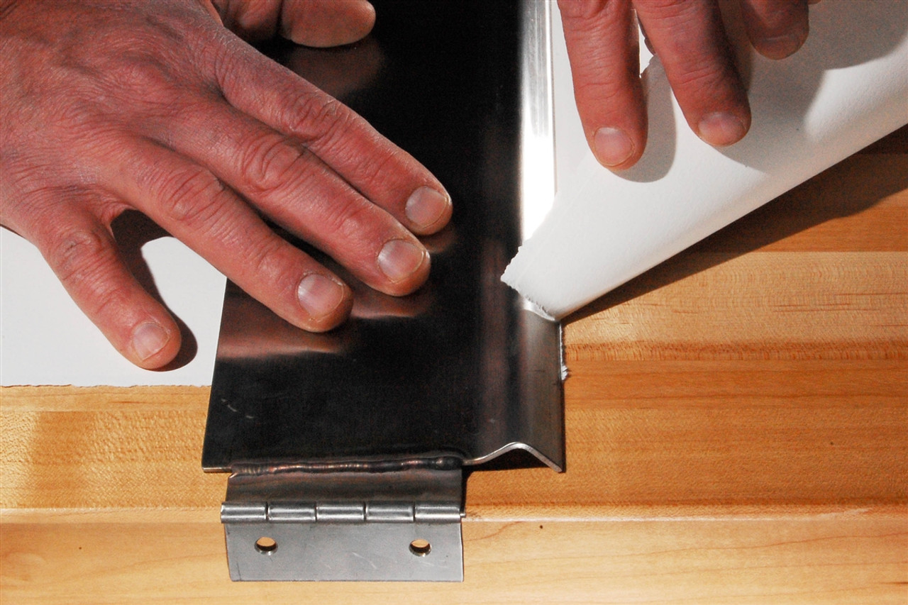 Hinged Fine Art Tear Bar