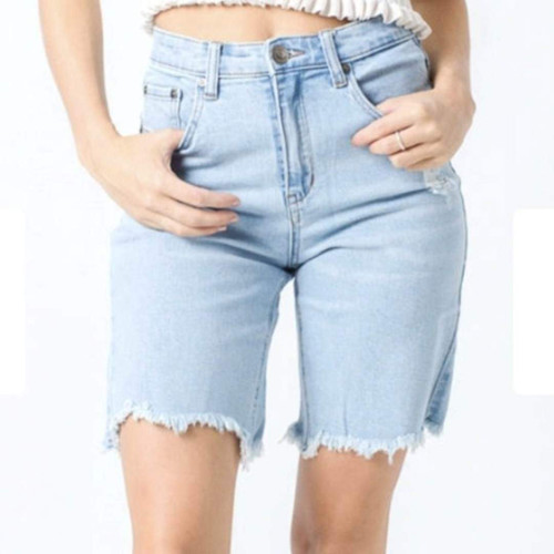 OLIVIA DENIM FRAYED SHORTS -LIGHT BLUE WASH