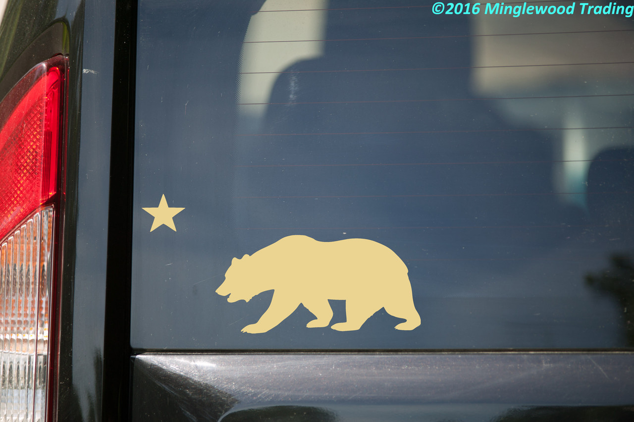 CALIFORNIA BEAR with STAR Vinyl Decal Sticker 8" x 4" Grizzly Bear Flag