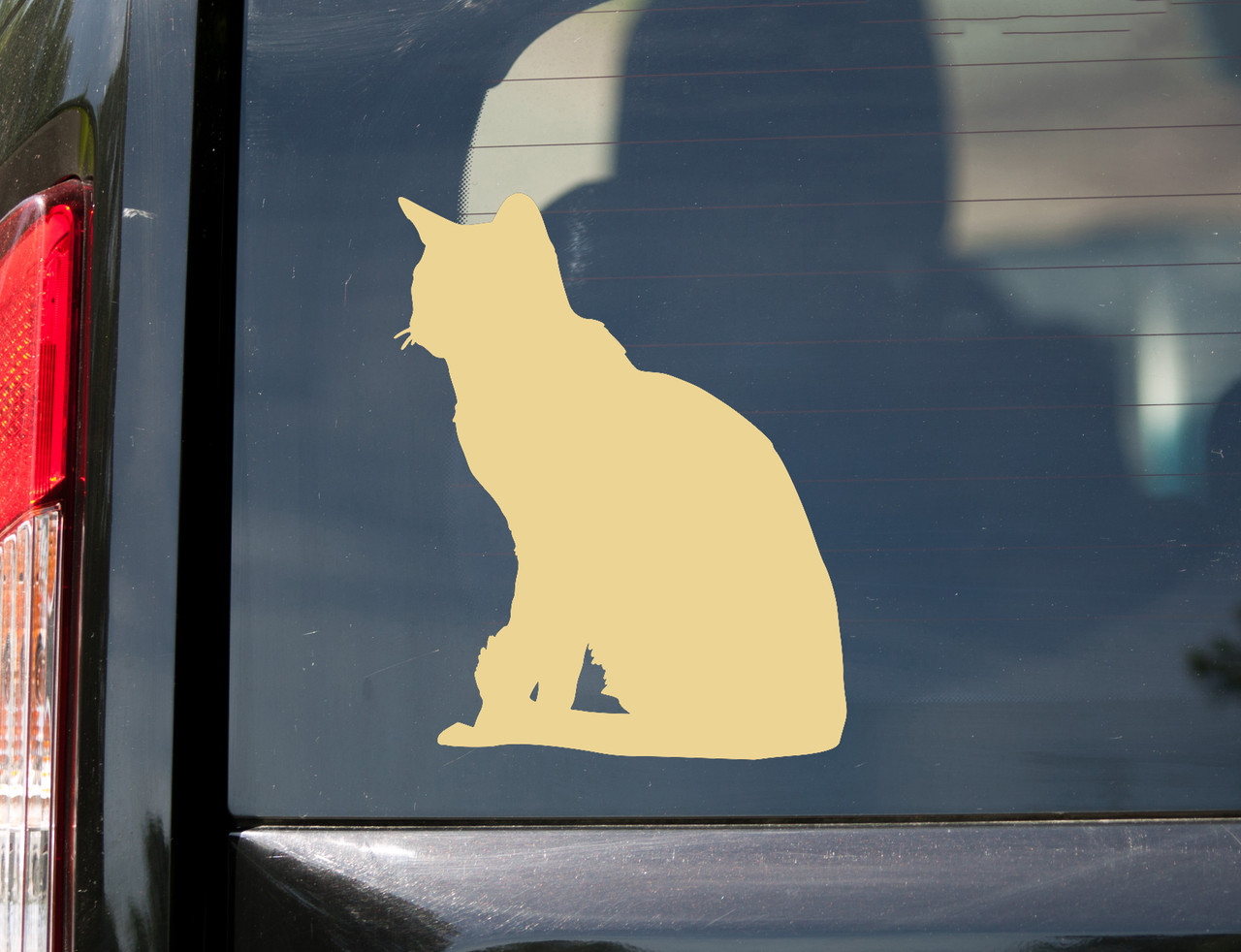 Sitting cat vinyl decal featuring realistic side profile feline silhouette