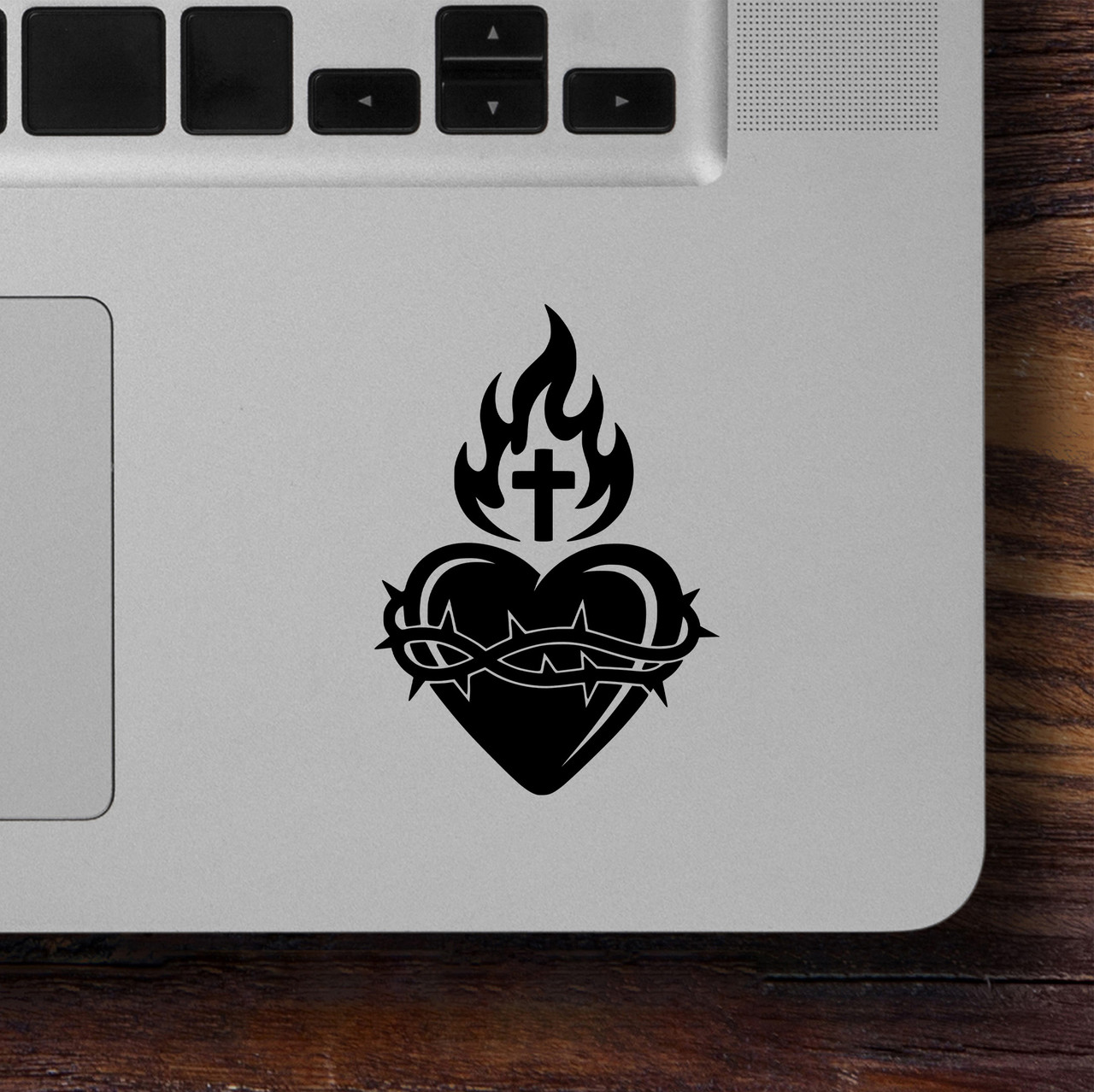 Sacred Heart of Jesus Vinyl Decal – Catholic Symbol of Faith and Divine Love – Painted-On Look