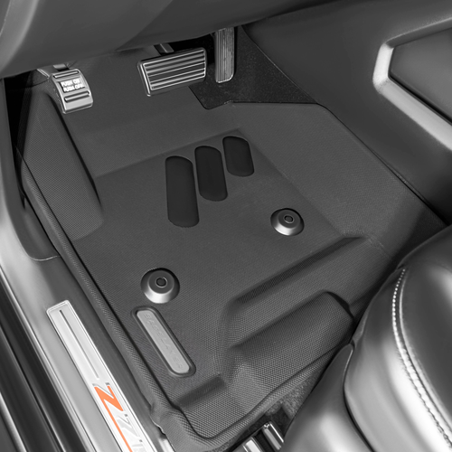 Chevrolet Silverado 2500/3500 heavy duty gray front floor liners installed