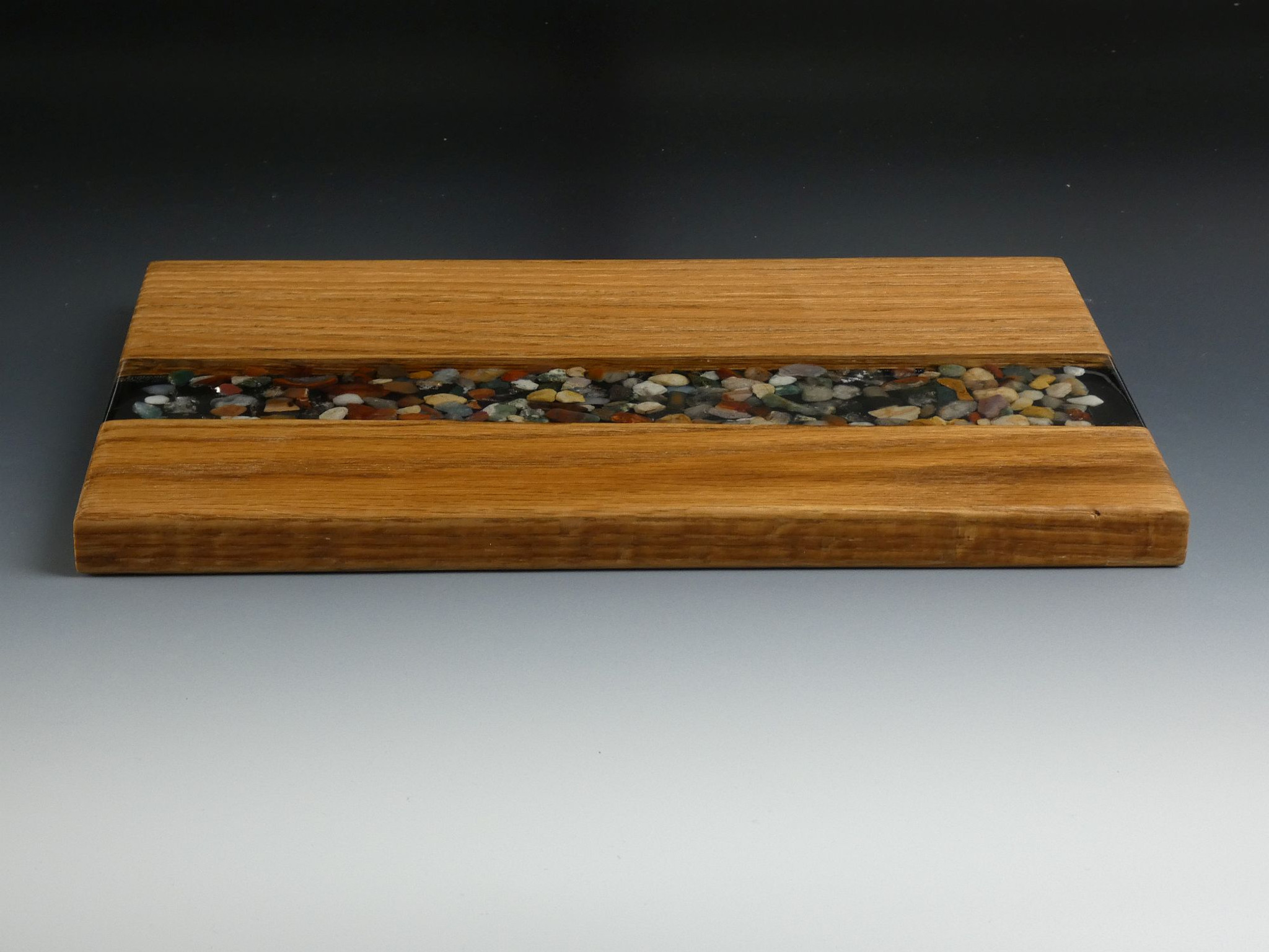 Oak Small River Pour Charcuterie Serving Board #20 - R designs