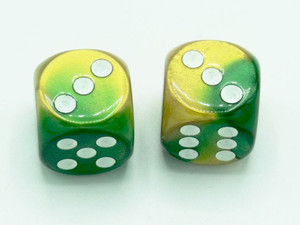 One pair of 16mm d6 Gemini Gold-Green dice.
