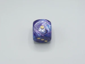 One 30mm Lustrous Purple die with gold pips.