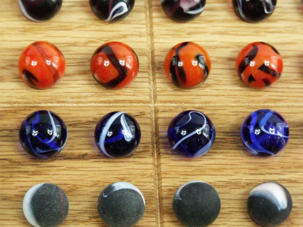 A close-up of the board showing the lines that divide the board into 9 subsections.
