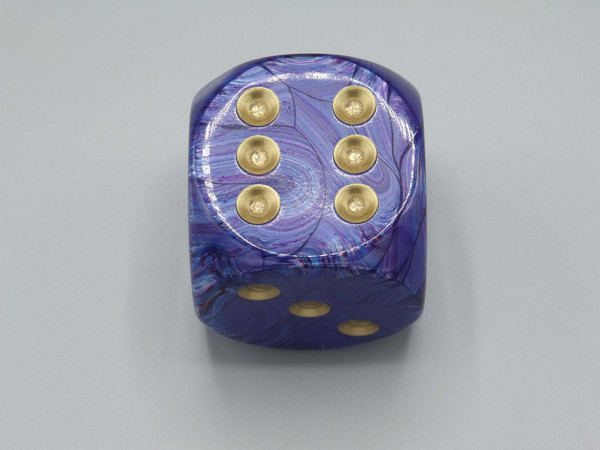 One 50mm Lustrous Purple die with Gold Pips.