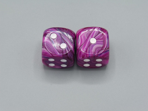 One pair of 20mm Festive Violet d6 dice with white pips.