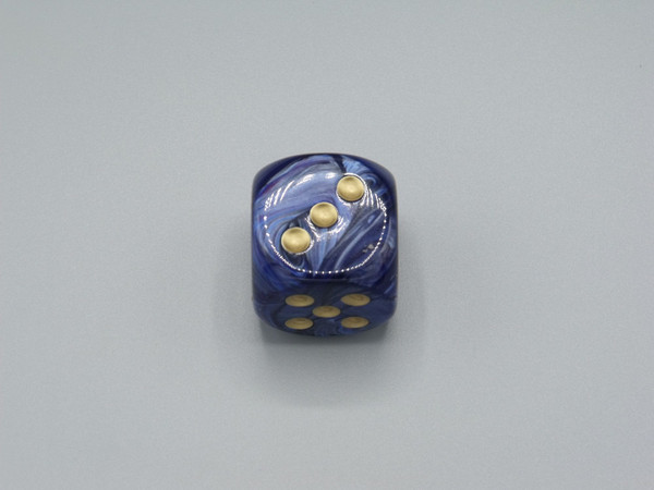 One 30mm Scarab Royal Blue Die.