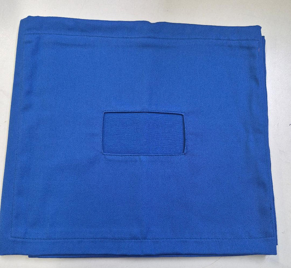 SURGICAL DRAPE 50 X 60 CM FENESTRATED ROYAL BLUE
