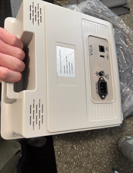 TruMed™ ProCare 8000 Multi-Parameter Patient Monitor with Printer & Full Accessory Kit