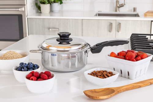 Casserole 2,8 L avec couvercle (1 poignée longue)