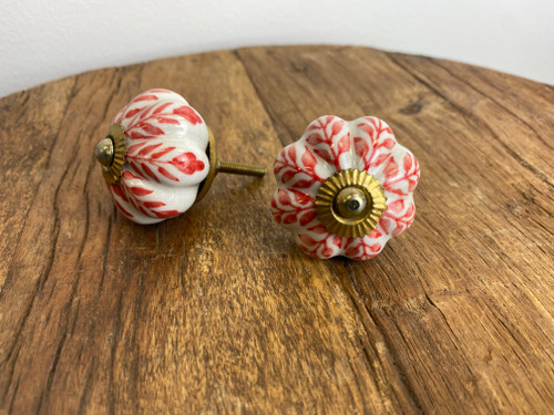 Ceramic knob with brass details -1