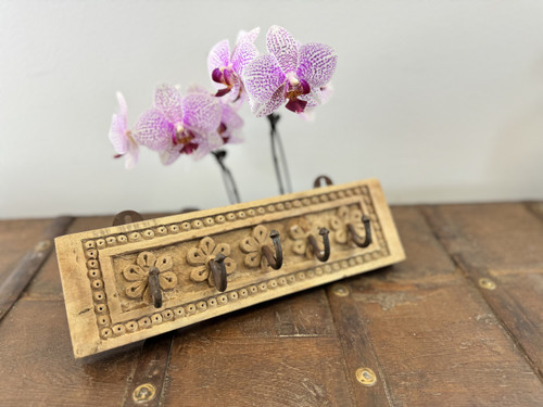 Carved 5 Hook Wall Panel