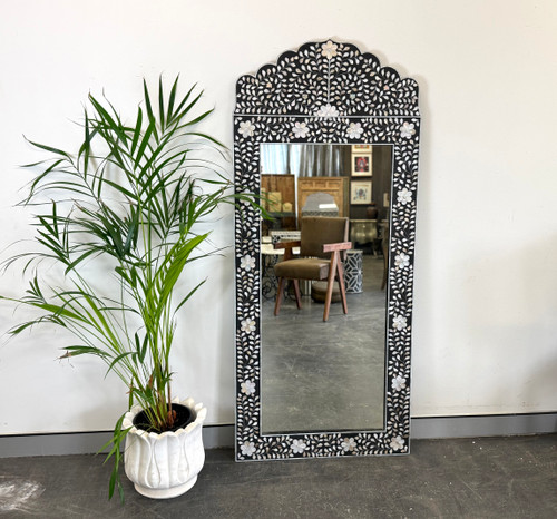 Mother of Pearl Jharokha Mirror - Black 