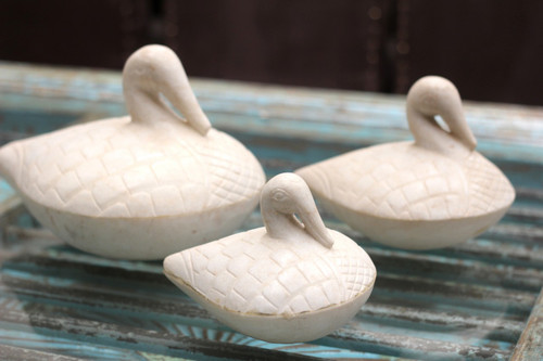 Hand carved marble duck ( medium)